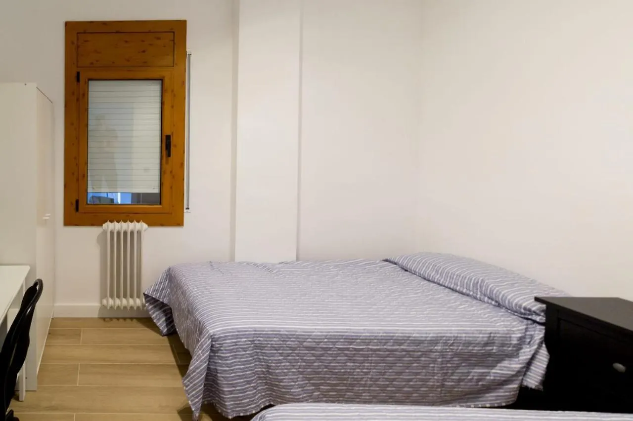 Sistach Girona Apartment