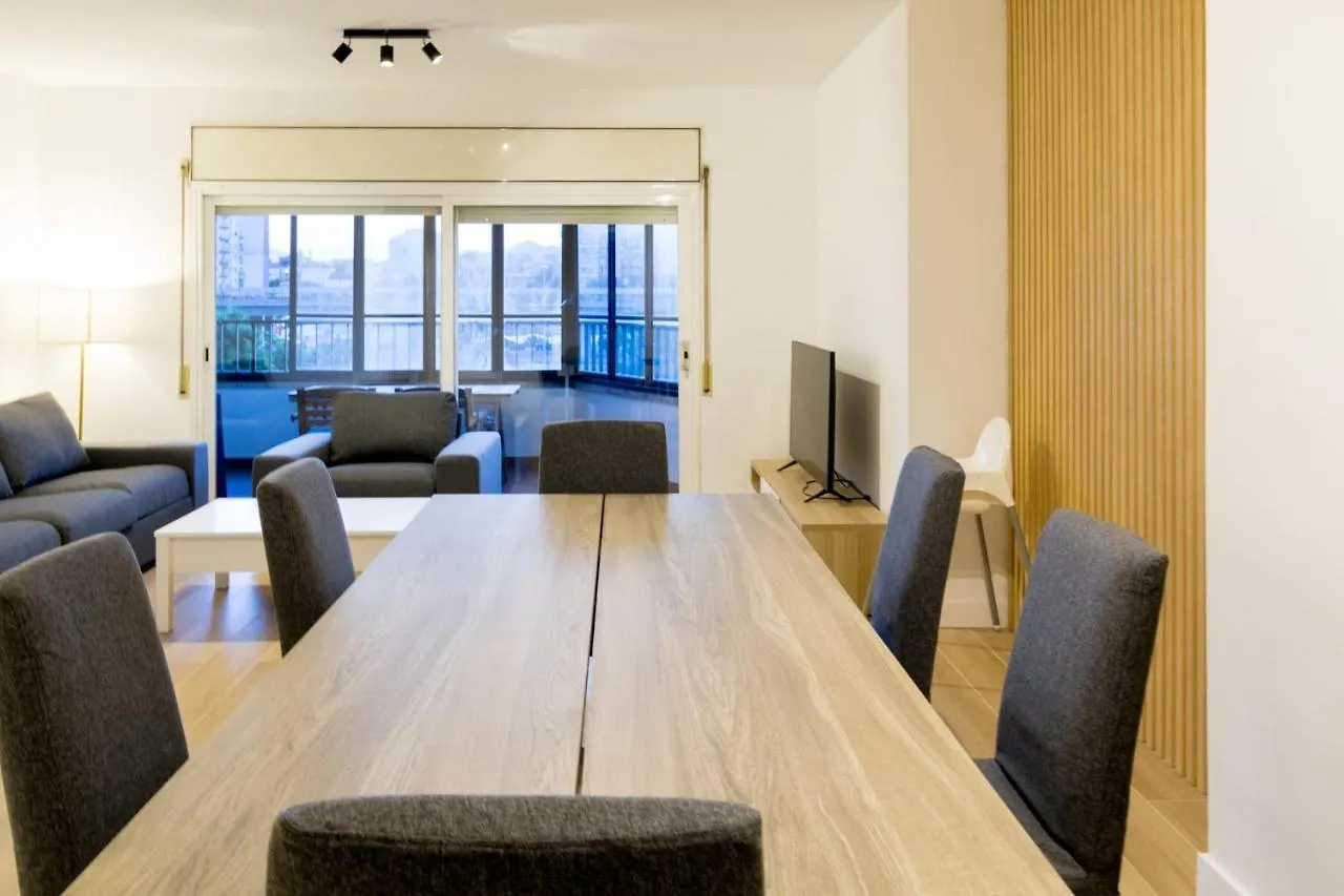 Sistach Girona Apartment