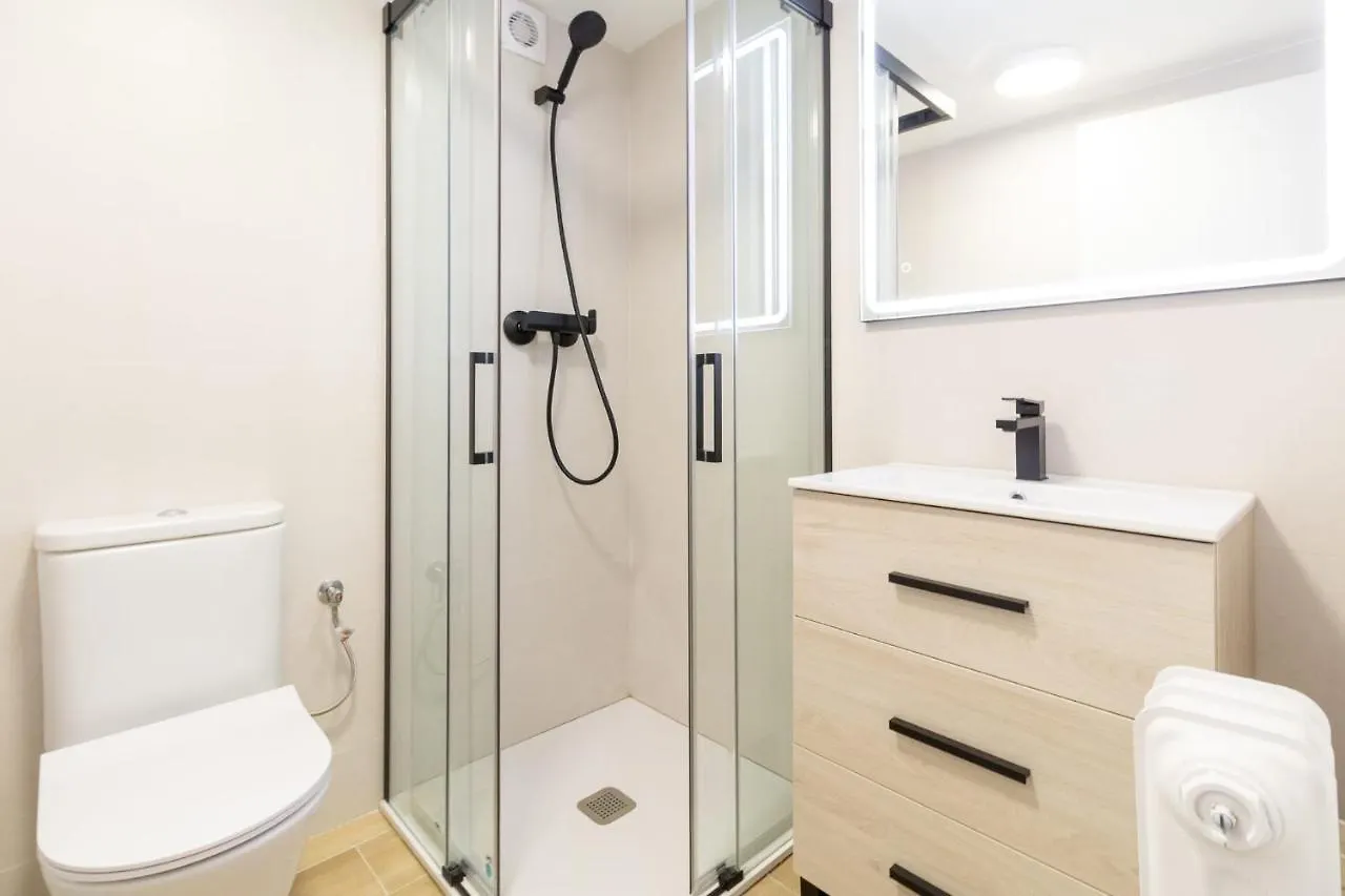 Sistach Girona Apartment