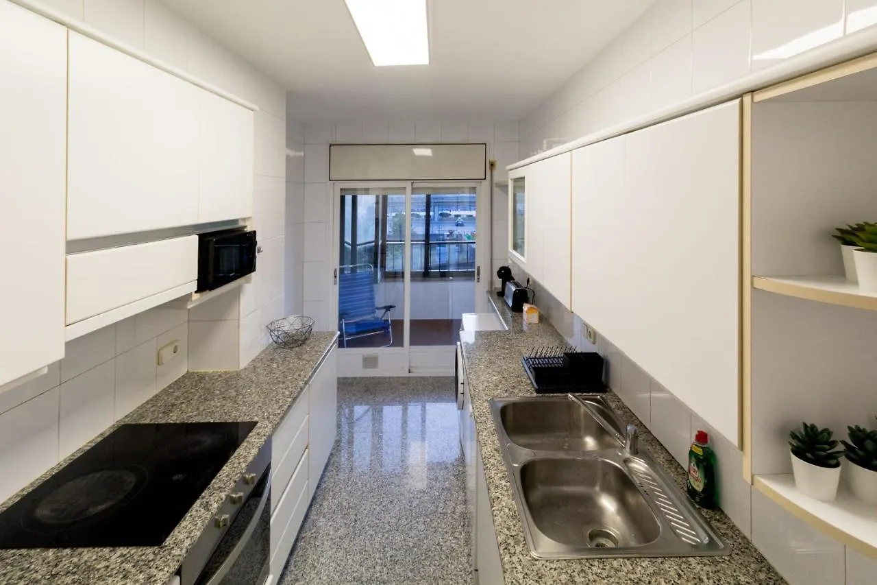 Sistach Girona Apartment