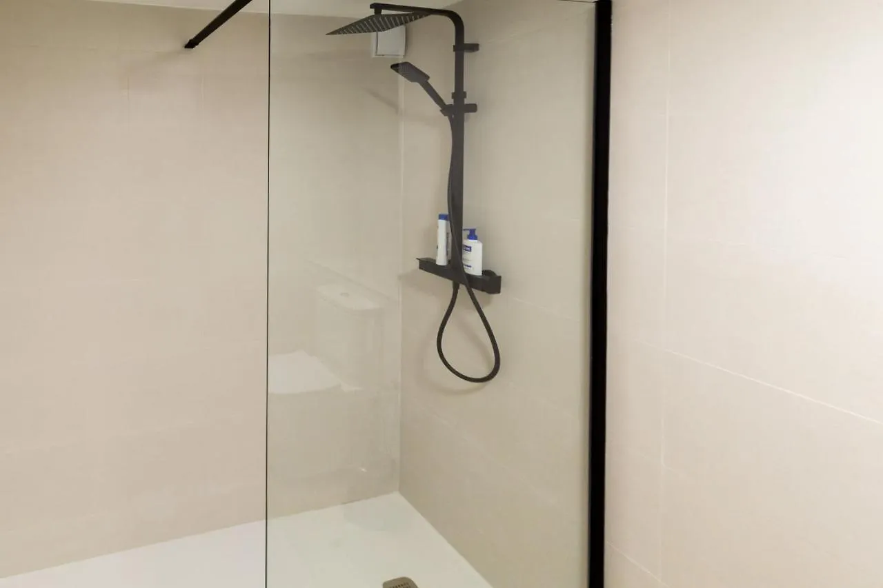 Sistach Girona Apartment